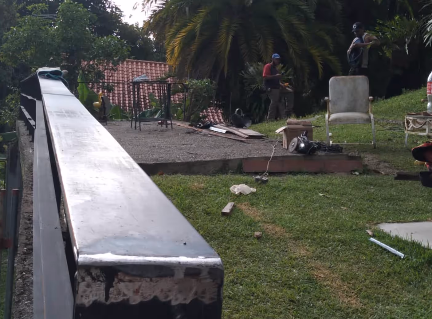 Barandas de terraza moderno en Caracas
