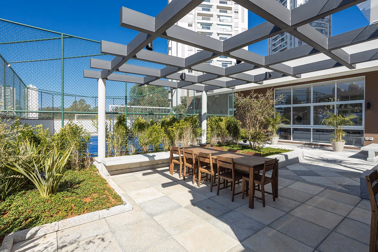 Espaço Churrasqueira e forno de pizza