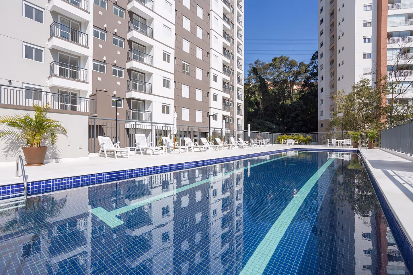 Piscina adulto com raia de 20m