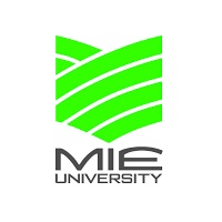 三重大学