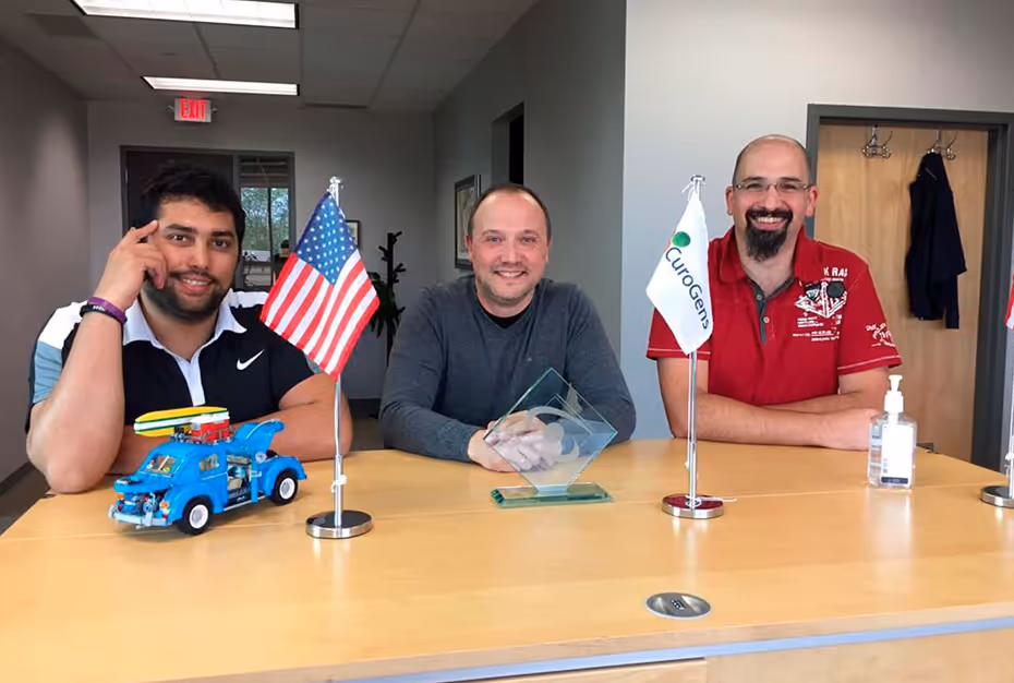 Our co-founder, Fabian, meeting with key clients at their office in Boston, MA. This image highlights our commitment to building strong, founder-led partnerships with our US clients and celebrating a successful software project together.