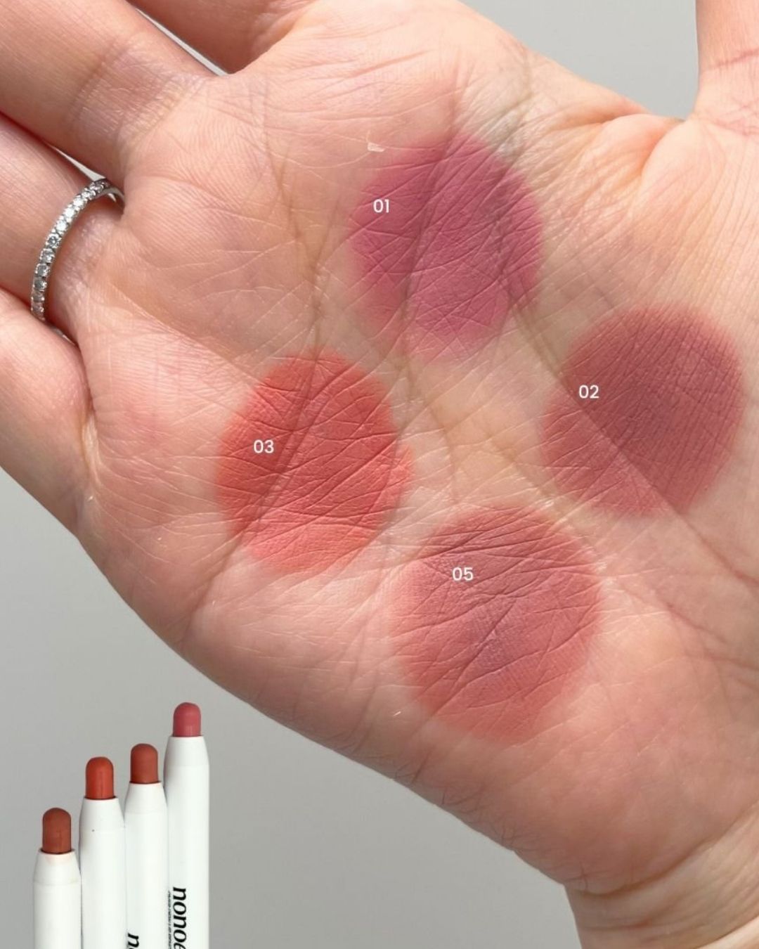 노노어 립 펜슬 4컬러 발색 리뷰 메인 이미지 (nonoer over dew lip pencil 4 color swatch)