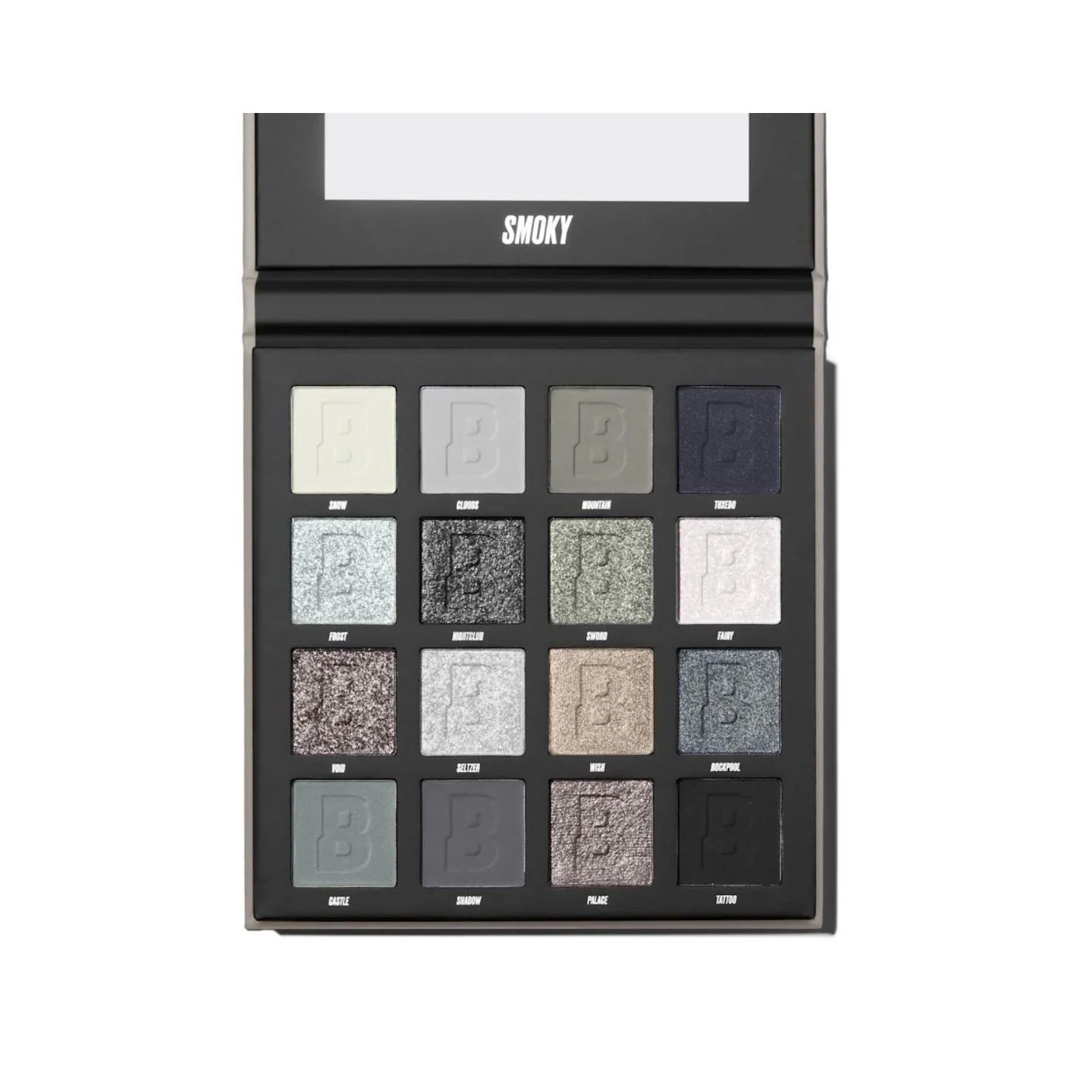 카우걸 메이크업에 사용된 뷰티베이 섀도우 (BEAUTYBAY eyeshadow in cowgirl glam look)
