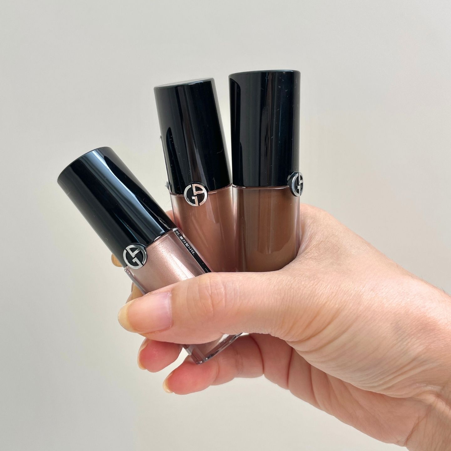 아르마니 아이틴트 컬렉션 제품컷 (Armani Eye Tint collection flatlay)