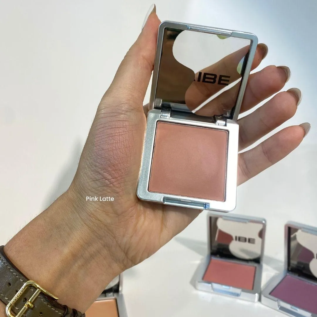 FIVEVIBE Tone Layer Blusher Pink Latte 손목 발색 — 파이브바이브 핑크 라떼 스와치 (FIVEVIBE Pink Latte wrist swatch)