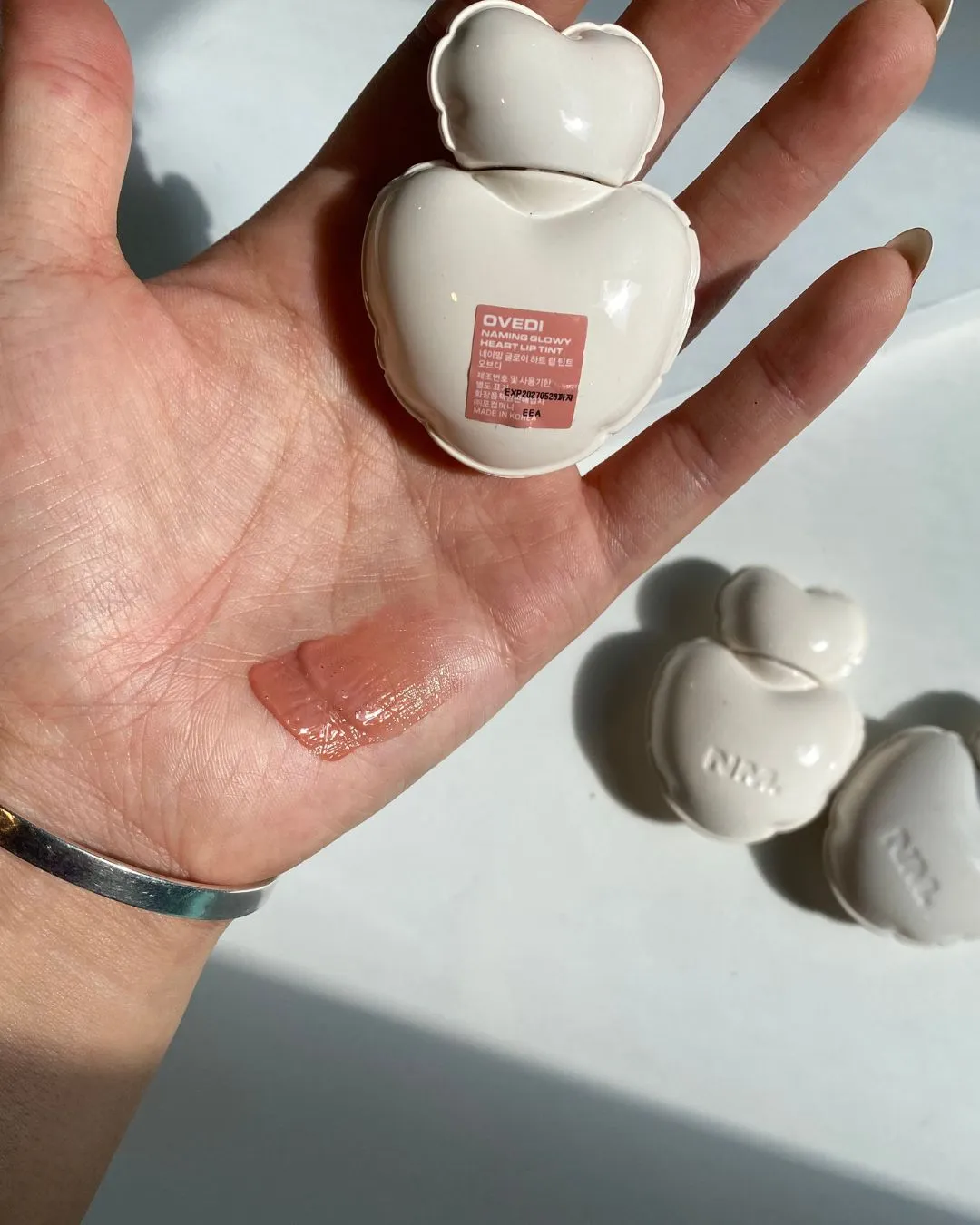 네이밍 Glowy Heart Lip Tint이미지 (NAMING Glowy Heart Lip Tint brown tone main image)