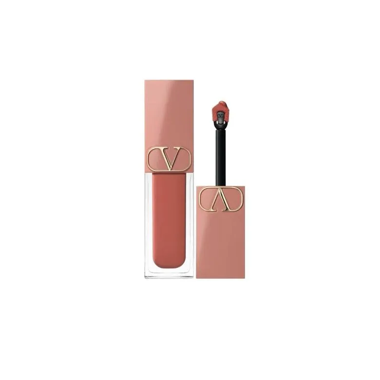 Valentino Liquirosso Liquid Lipstick 100R Roman Grace 발색 이미지 (Valentino Liquirosso 100R lip swatch)