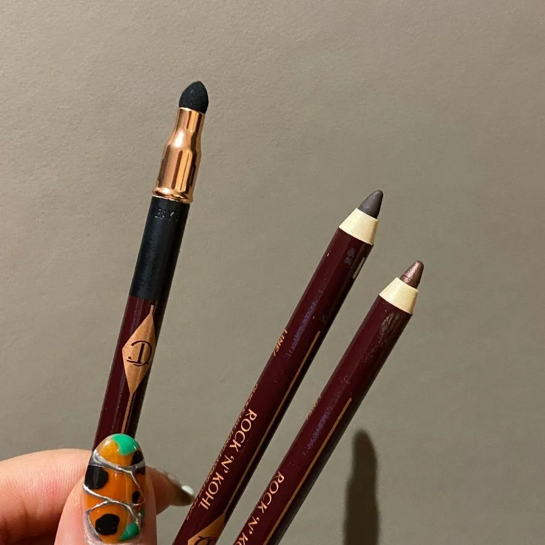 샬롯 틸버리 Quick Kajal Long-Lasting Eye Pencil, 제품 이미지 (Charlotte Tilbury Quick Kajal product image)