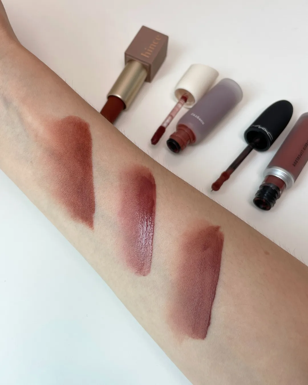 힌스 무드 인핸서 매트 M015 어드레스 가을 브라운레드 메인 (Hince Mood Enhancer Matte M015 Address fall brown-red main)