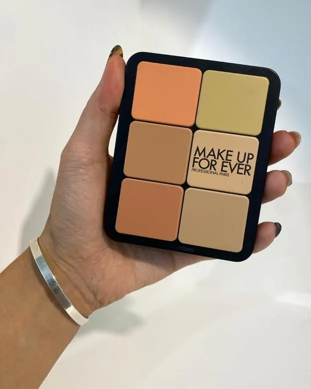 MAKE UP FOR EVER HD 스킨 팔레트 구성 제품샷 (MAKE UP FOR EVER HD Skin Palette product shot)