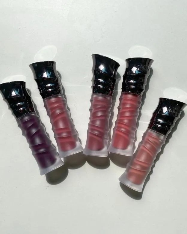 ๋ฆฌ์คํค ๋น ๋ณผ๋ ๋ฆฝ ๋ธ๋ฌ์ฌ๋ 5์ปฌ๋ฌ ์ ํ ์ด๋ฏธ์ง (RISKY BE BOLD LIP BLUSHED 5 colors product image)