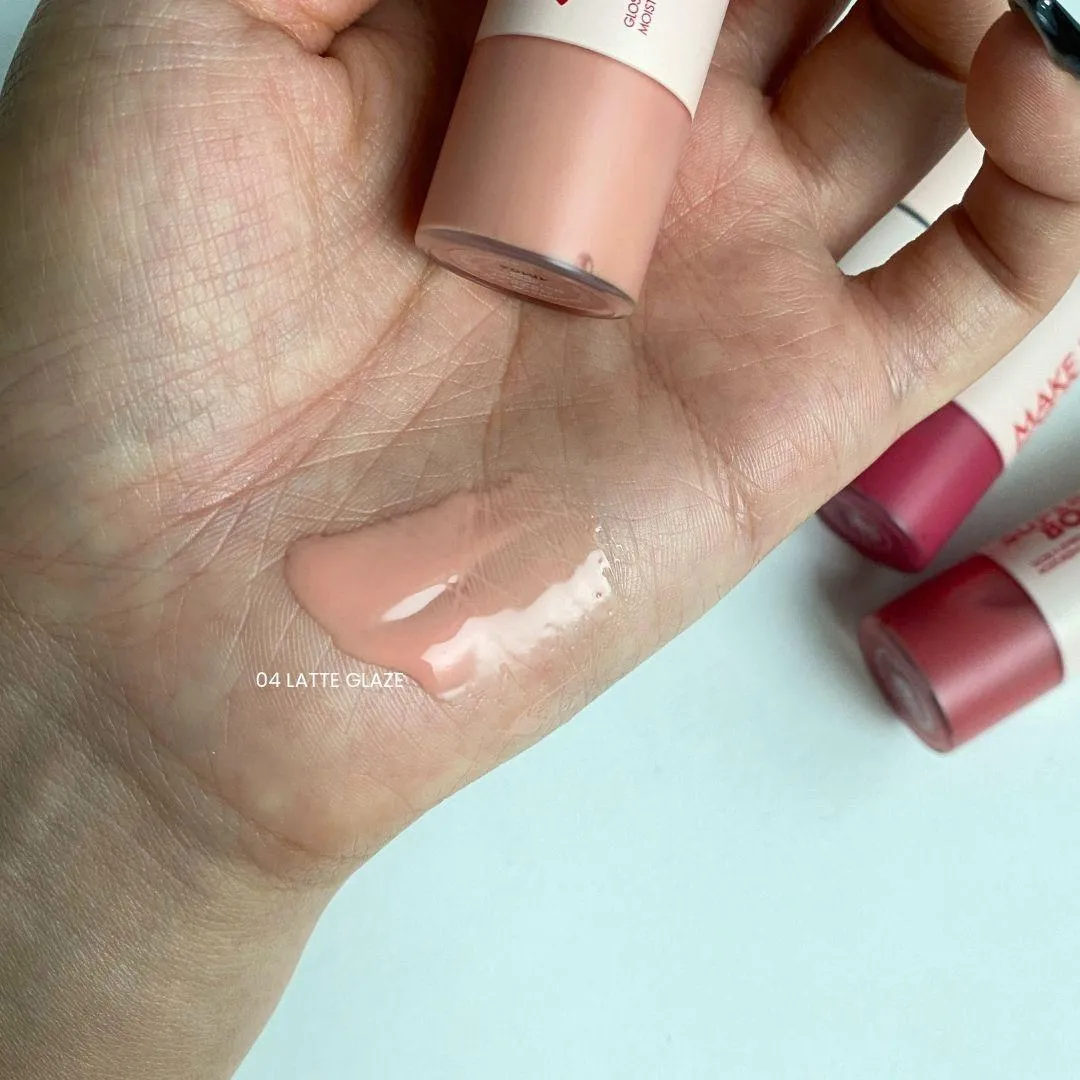 메이크업포에버 슈퍼 부스트 립 글로스 04 라떼 글레이즈 발색 (MAKE UP FOR EVER Super Boost Lip Gloss 04 Latte Glaze swatch)