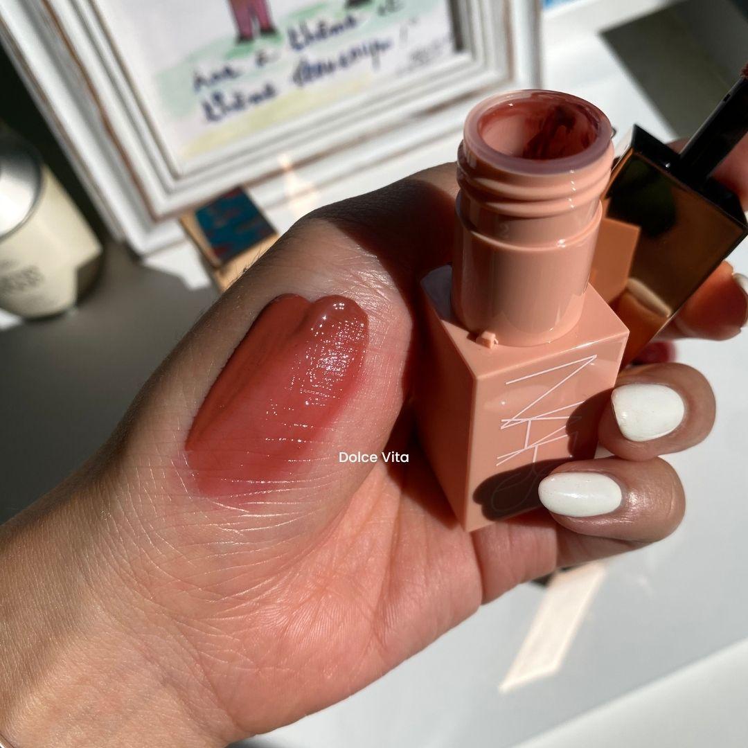 나스 애프터글로우 리퀴드 블러쉬 돌체비타 발색 (NARS Afterglow Liquid Blush Dolce Vita swatch)