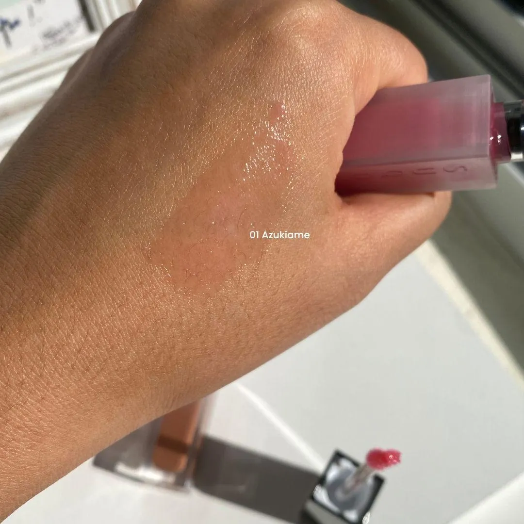 스쿠 트리트먼트 래핑 립 01 핑크 발색 (SUQQU Treatment Wrapping Lip 01 swatch)