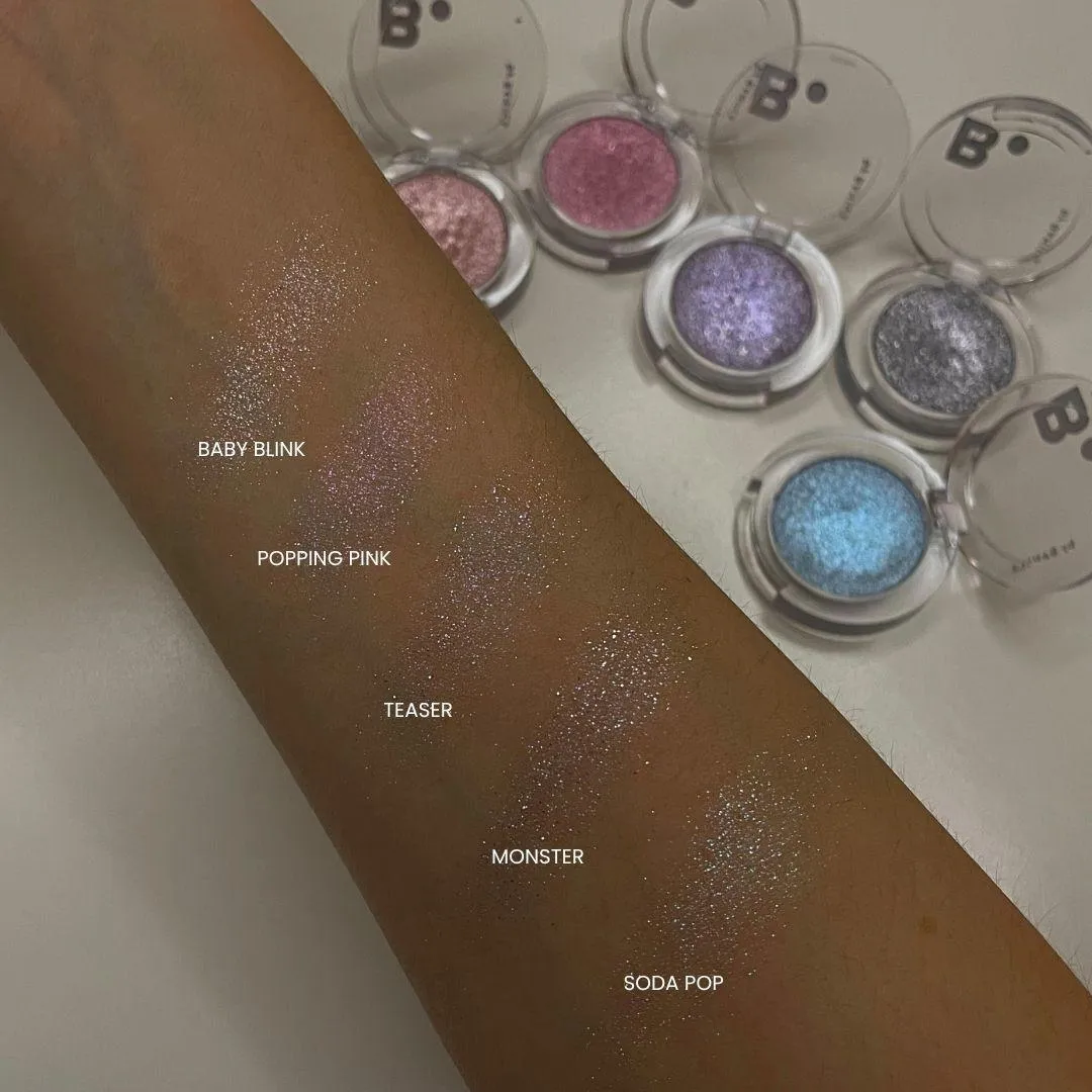 바닐라코 하이퍼 홀로 빔 아이 글리터 5종 전체 발색 (BANILA CO Hyper Holo Beam Eye Glitter all color swatches)