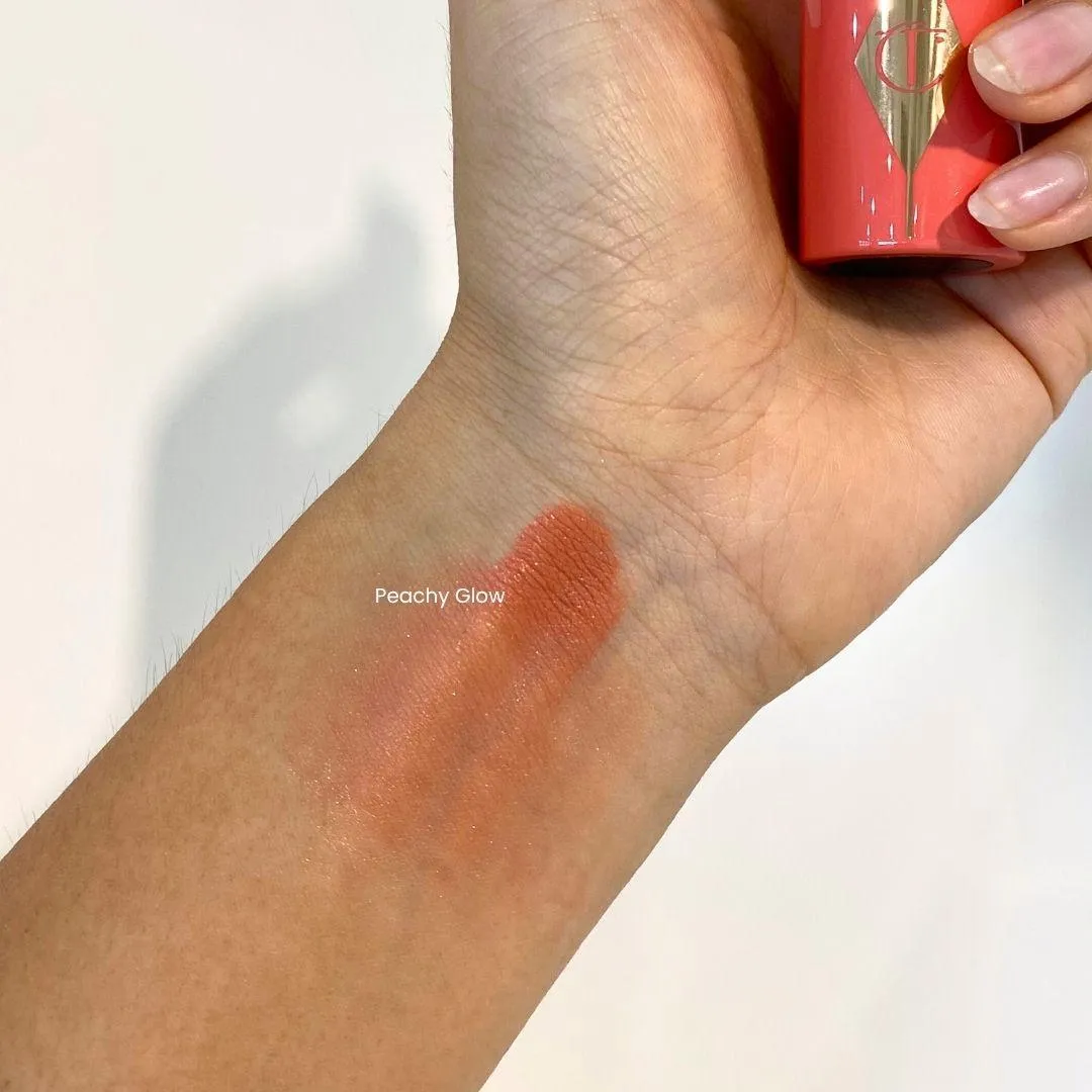 샬롯 틸버리 언리얼 블러쉬 Peachy Glow 발색 (CHARLOTTE TILBURY Unreal Blush Peachy Glow swatch)