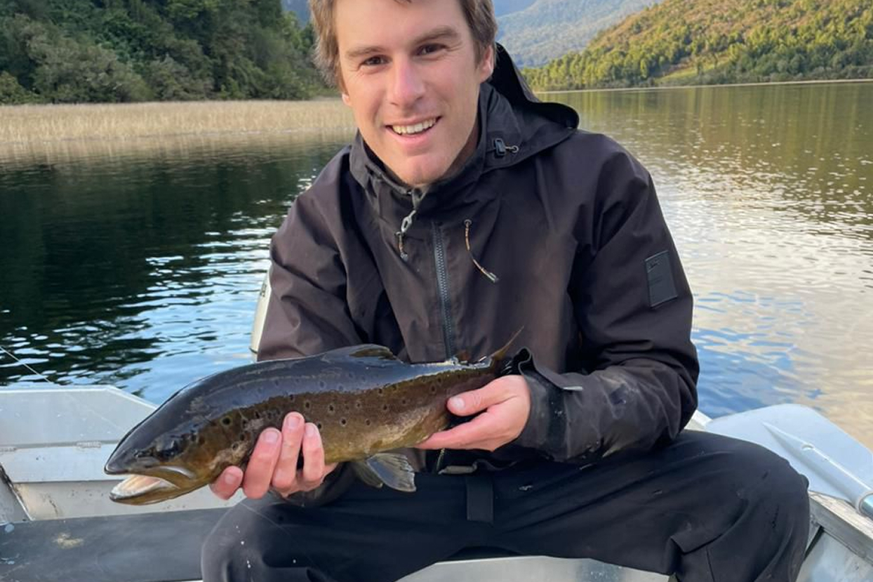 Trophy Brown Trout Catch - Guided Fly Fishing Trip Coyhaique Patagonia