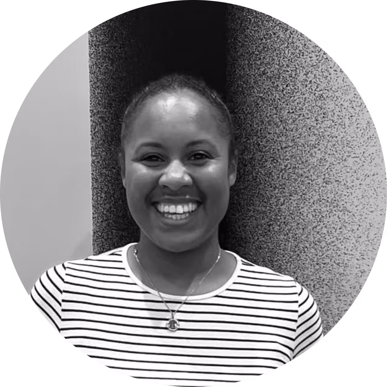 A wife and business partner of a filmmaker, Ashleigh Simpson.