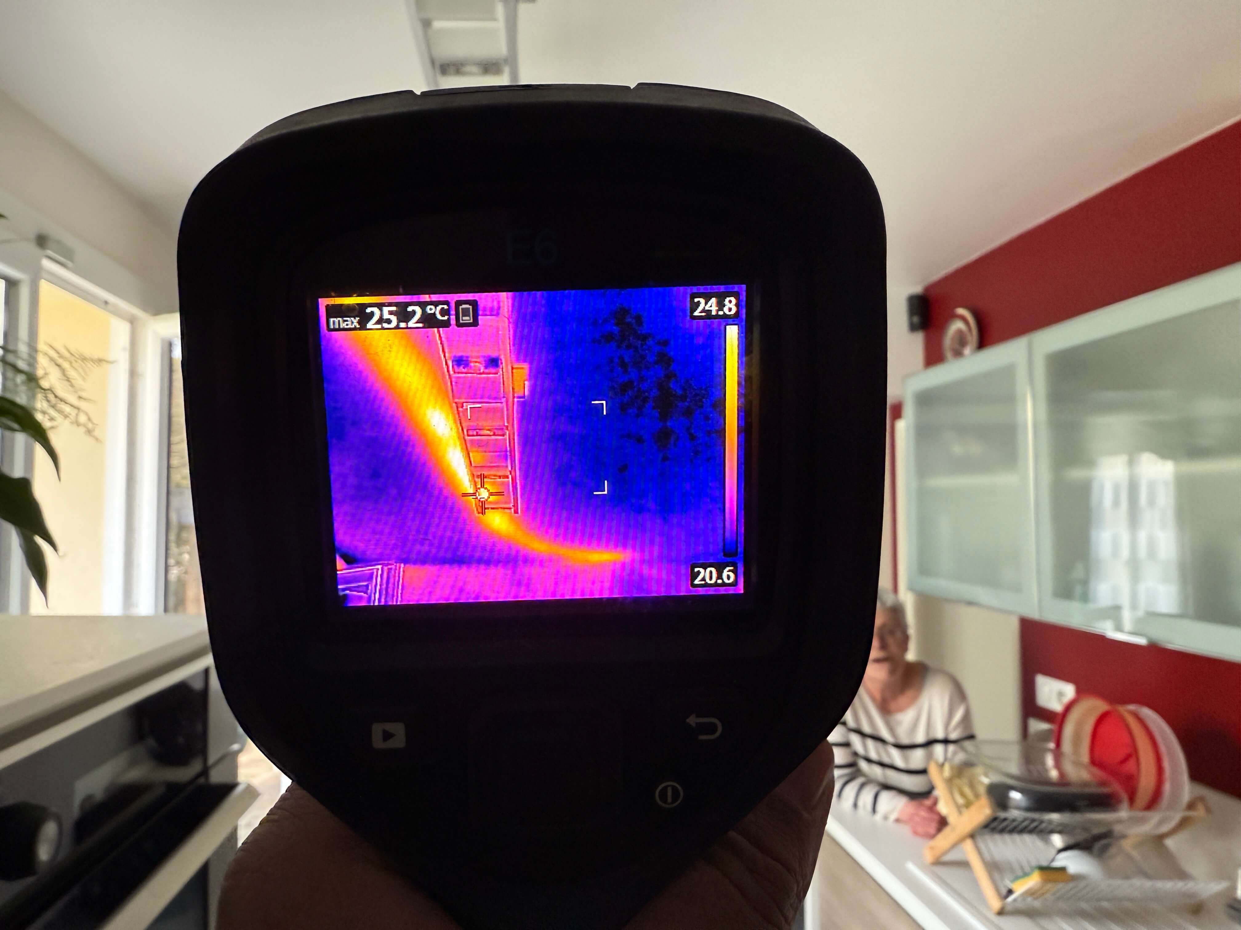 Recherche par caméra thermique