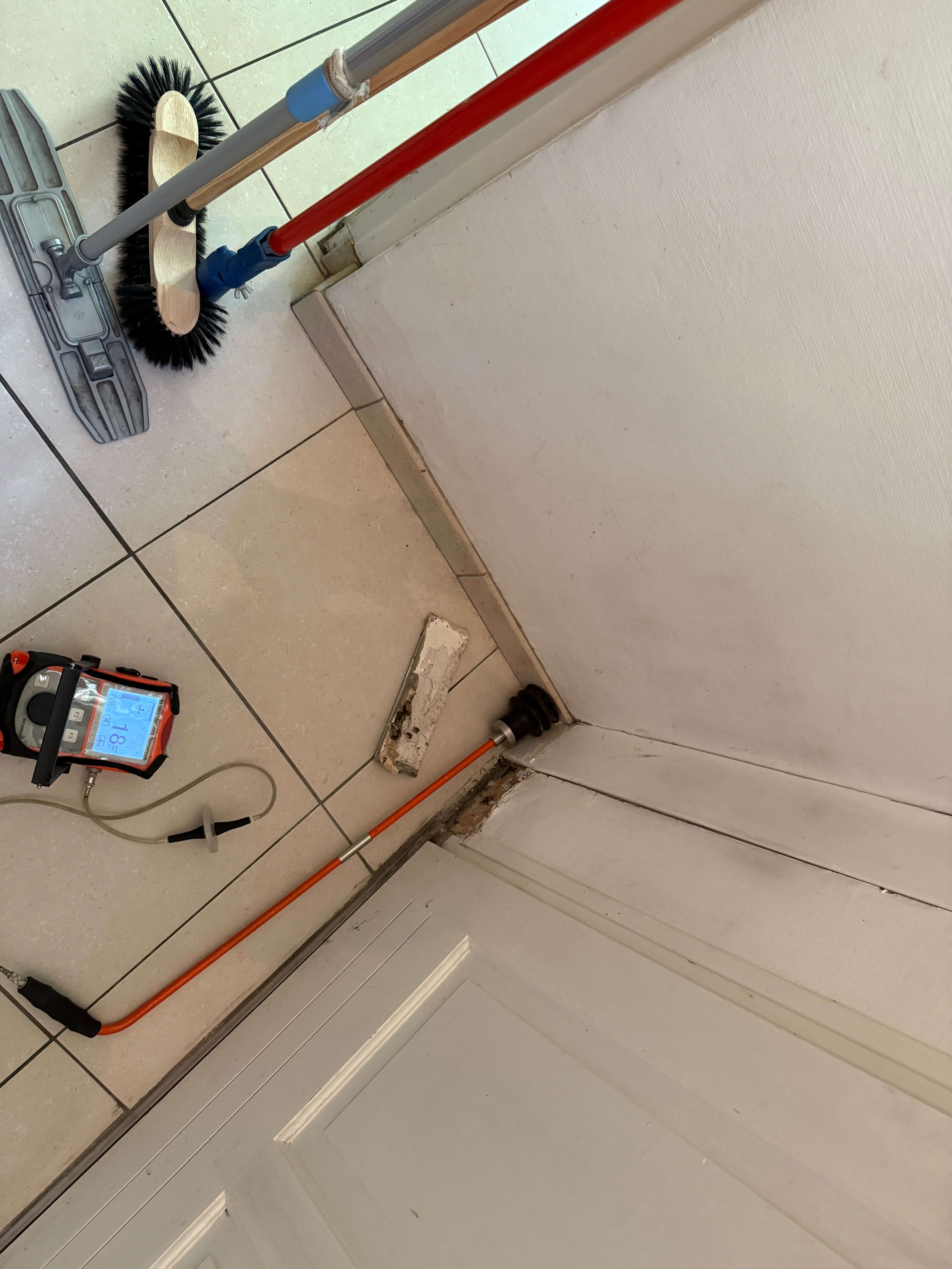 Contrôle technique sur canalisation accessible
