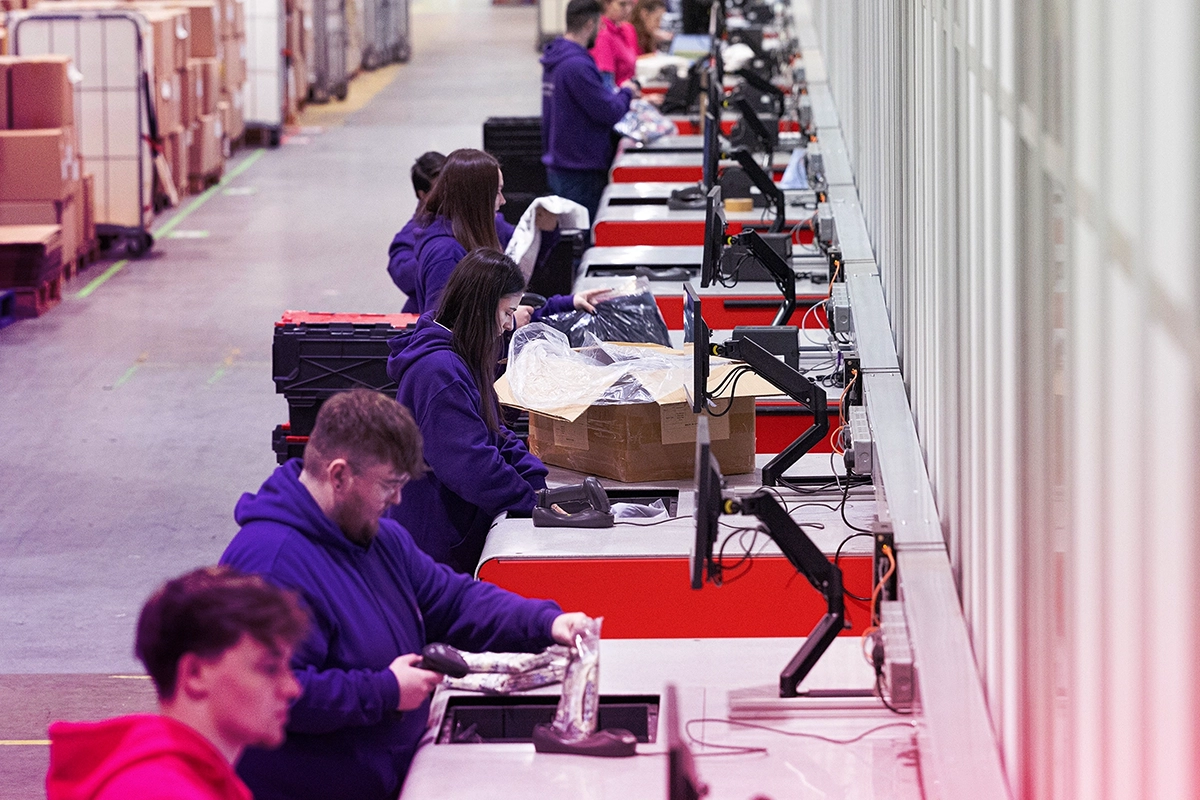 Multi-channel fulfilment services