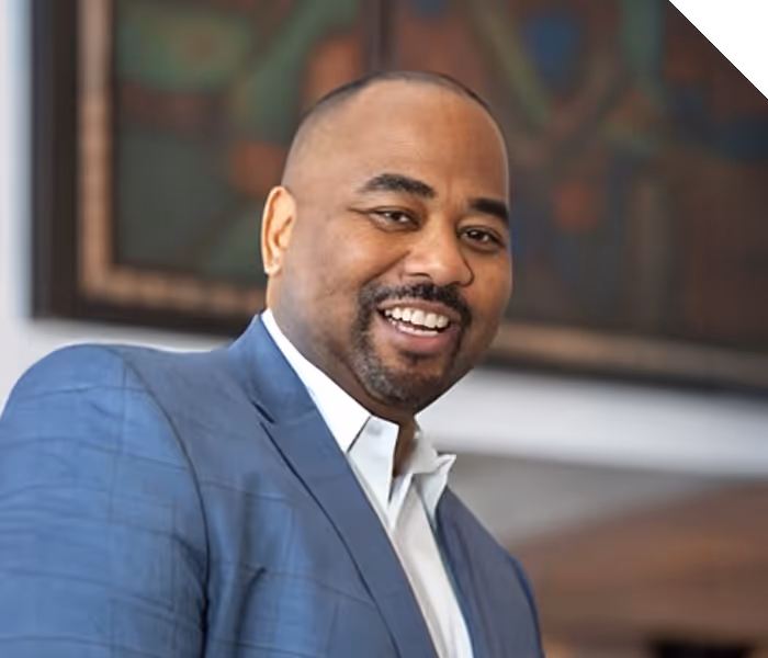 Orlando Hampton, SVP of Enterprise Technology, AI Contact Center Solutions at Invisible Technologies