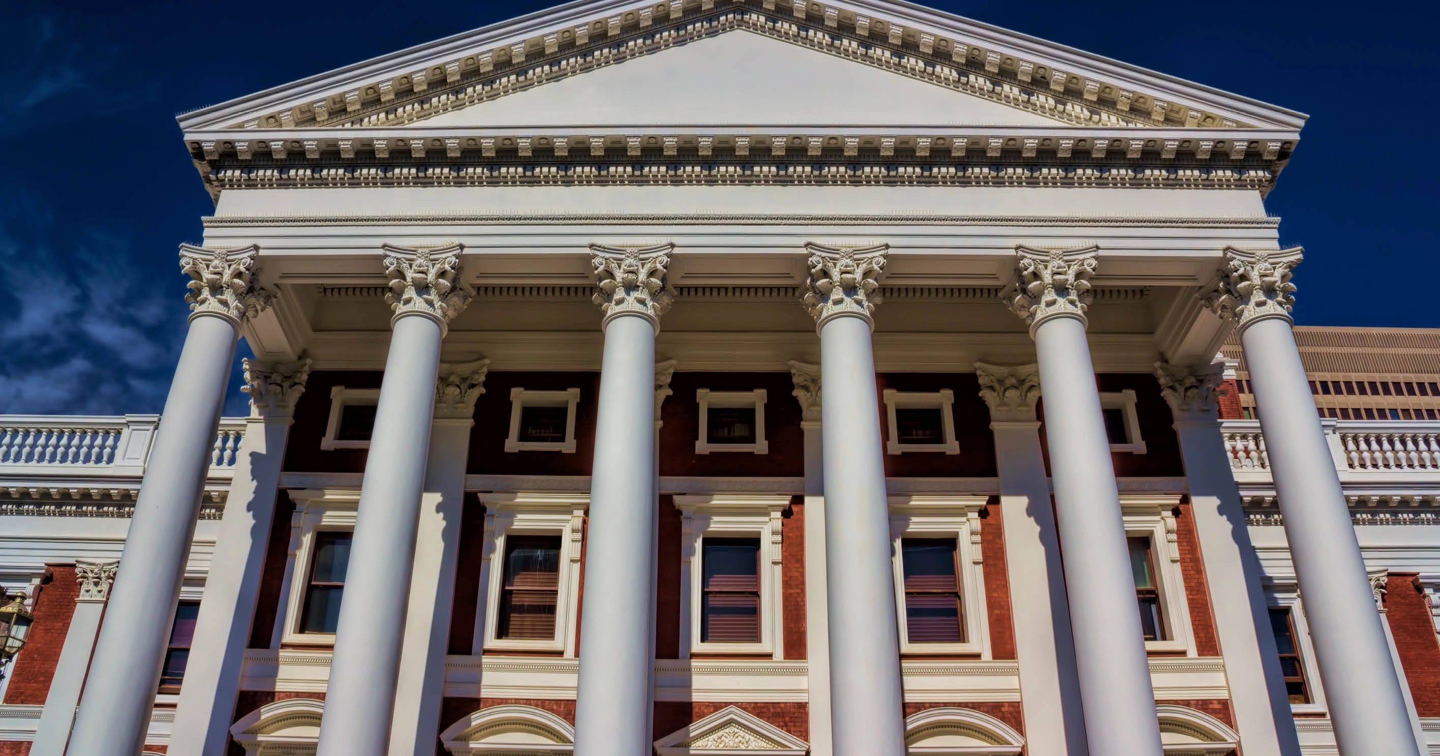 The front of the South African Parliament building