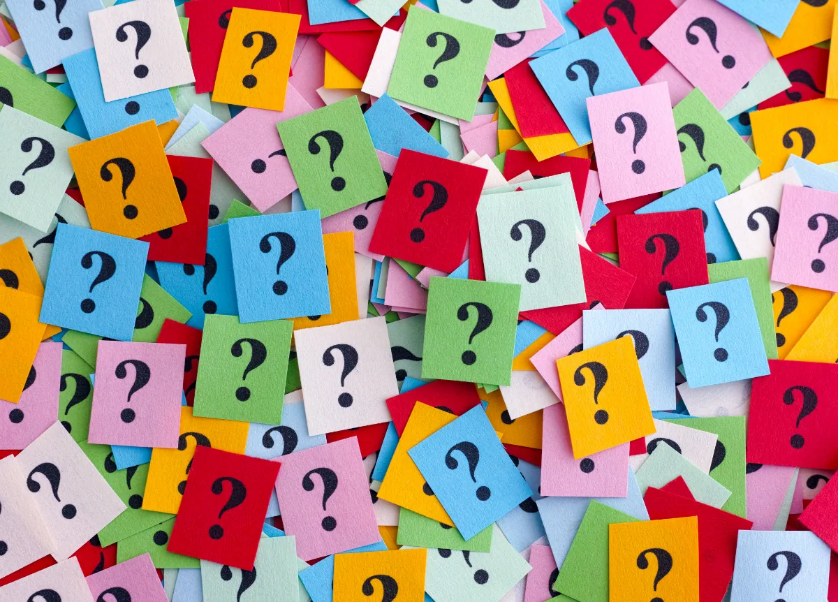 Post-it notes with question marks on them