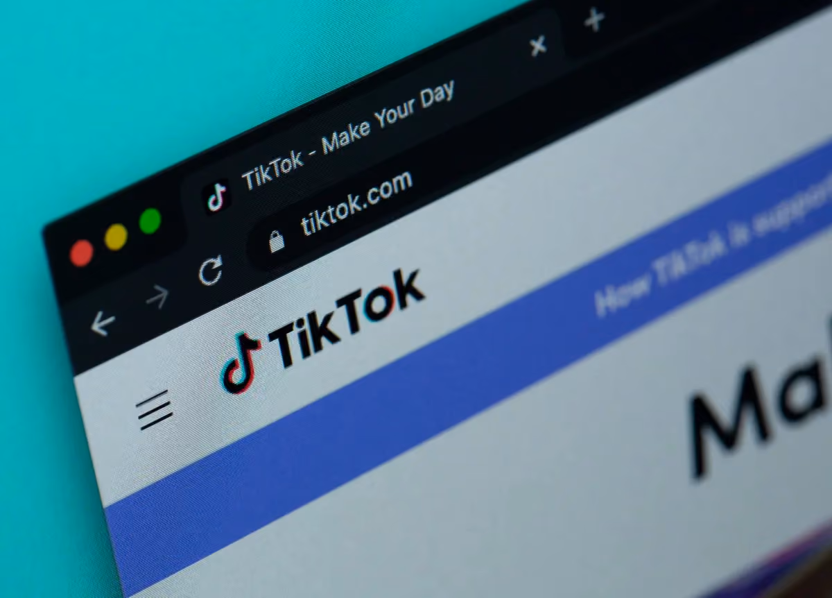 TikTok open on internet browser