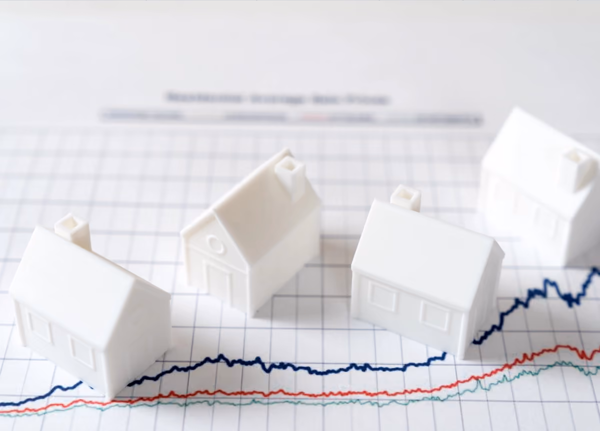 Models of houses along dotted graph