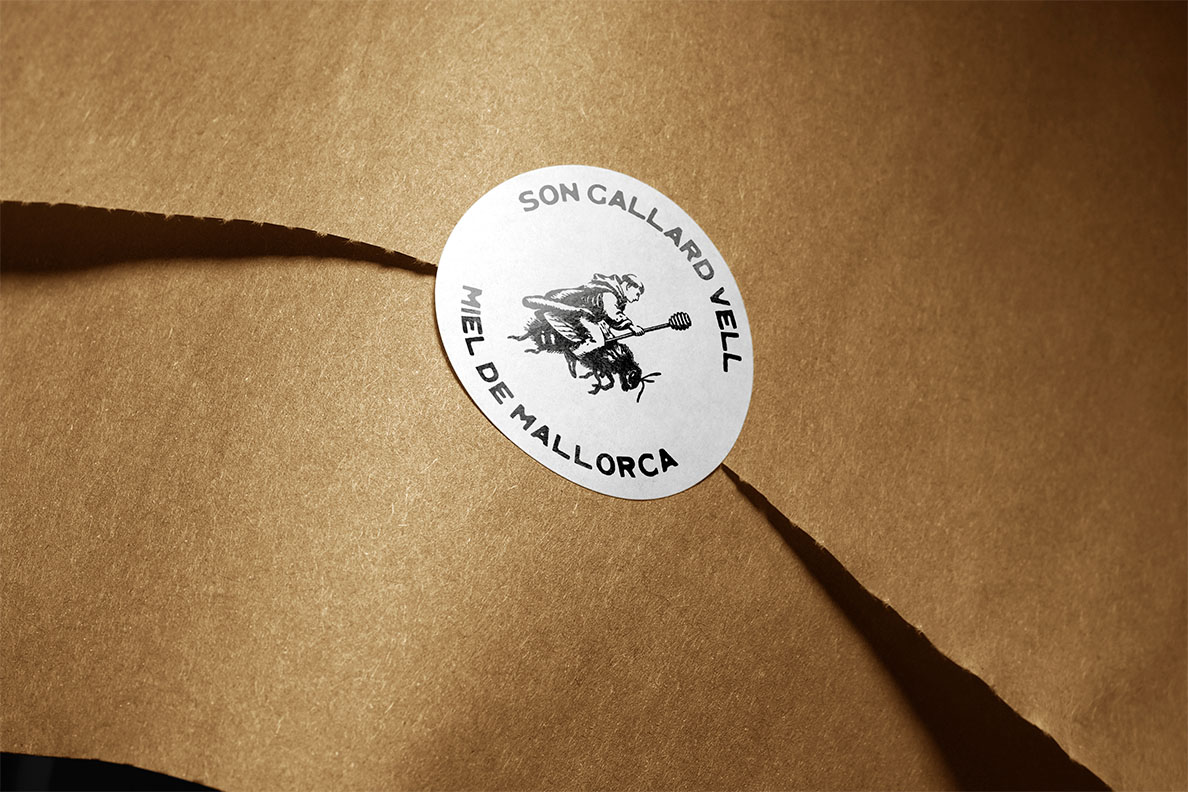 Diseño de etiqueta Miel de Son Gallard Vell — branding por Indigo Estudio Mallorca