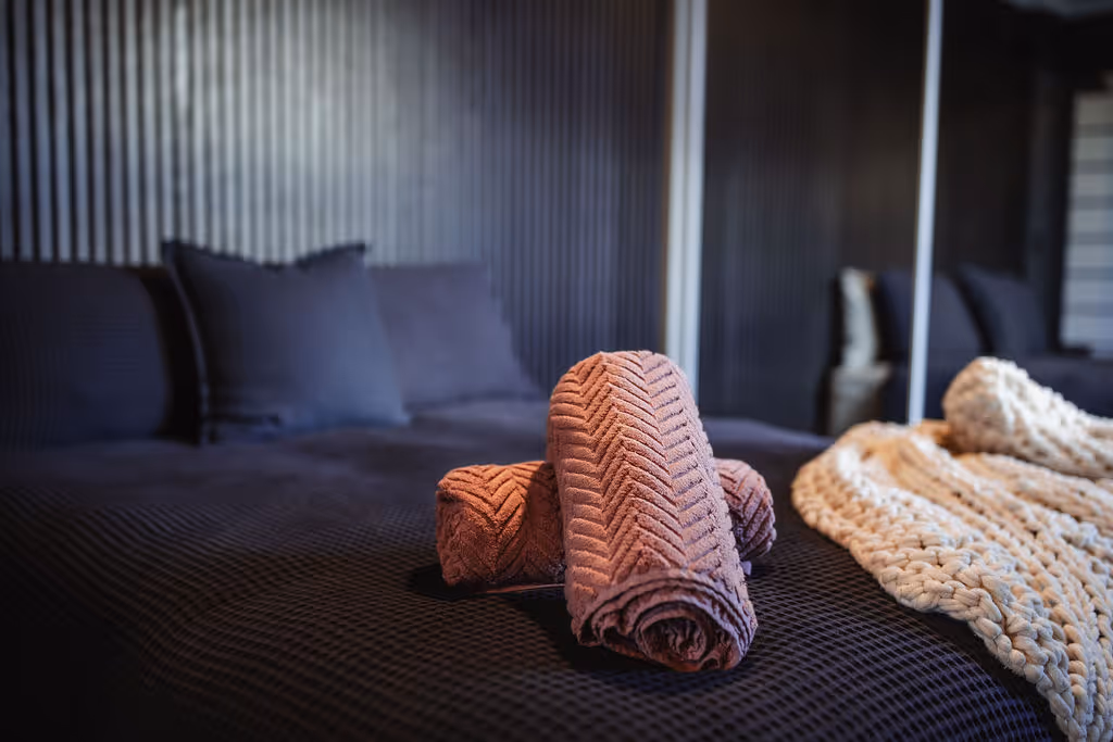 Moray Street kitchen layout for Airbnb