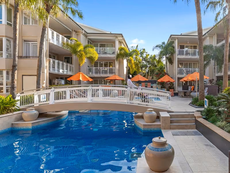 Lane-managed 2-bedroom short-term rental at Hastings Street, Noosa