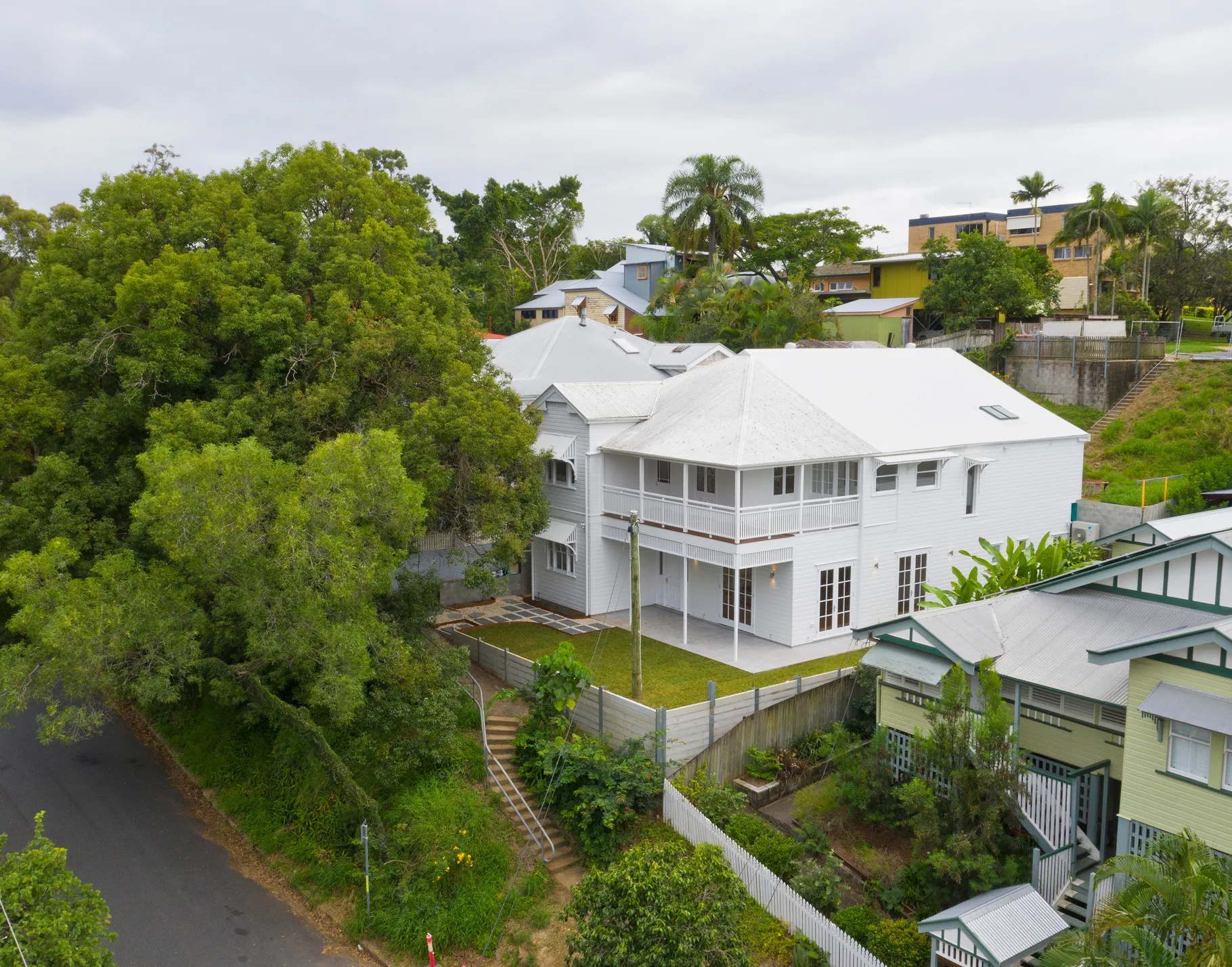 A house photo from the uper building of othe house.