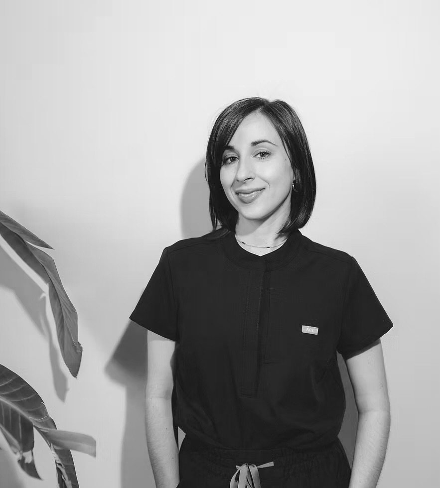 Stefanie Izzo | L.Ac., Dipl. O.M.