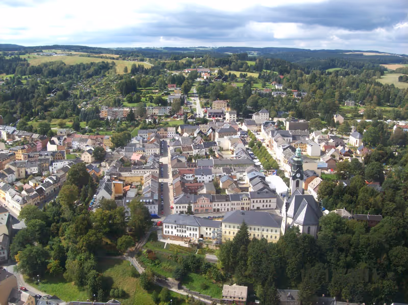 Blick auf Adorf aus Vogelperspektive