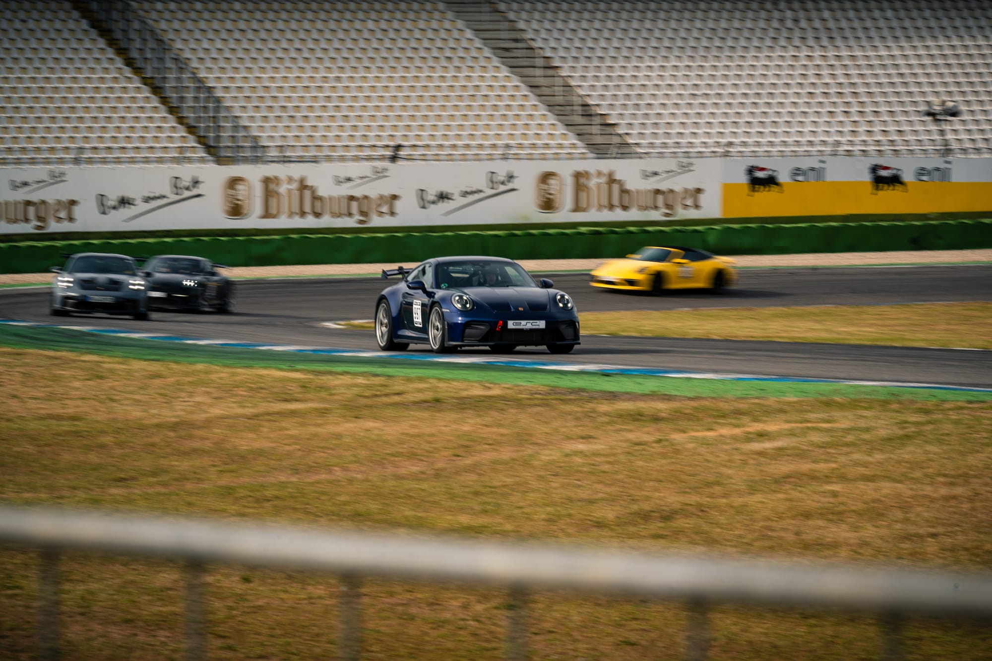 ESC Sportwagen beim Trackday auf dem Hockenheimring – selbst fahren statt Beifahrer