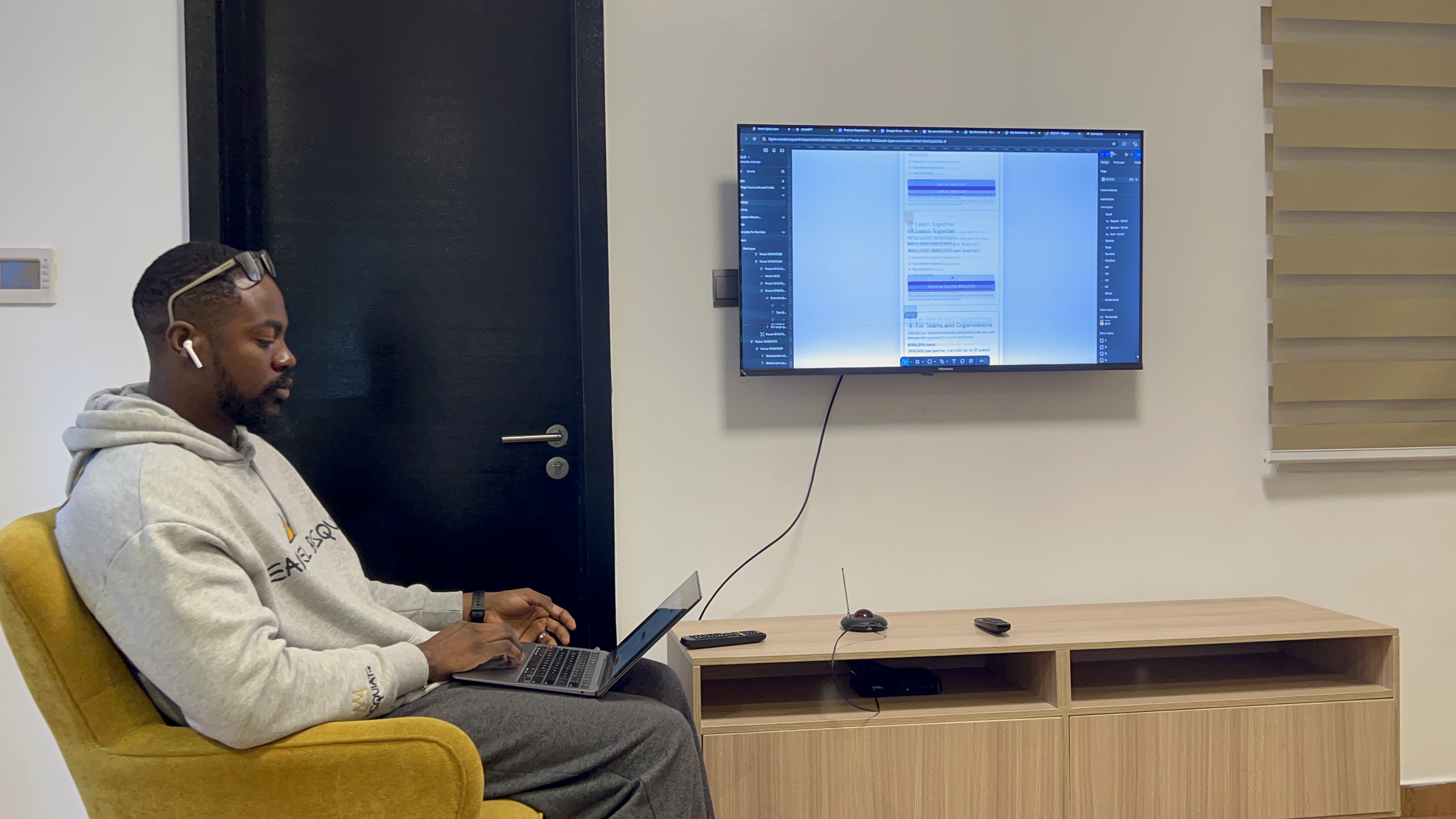 image of team brainstorming session (for a graphic design studio)