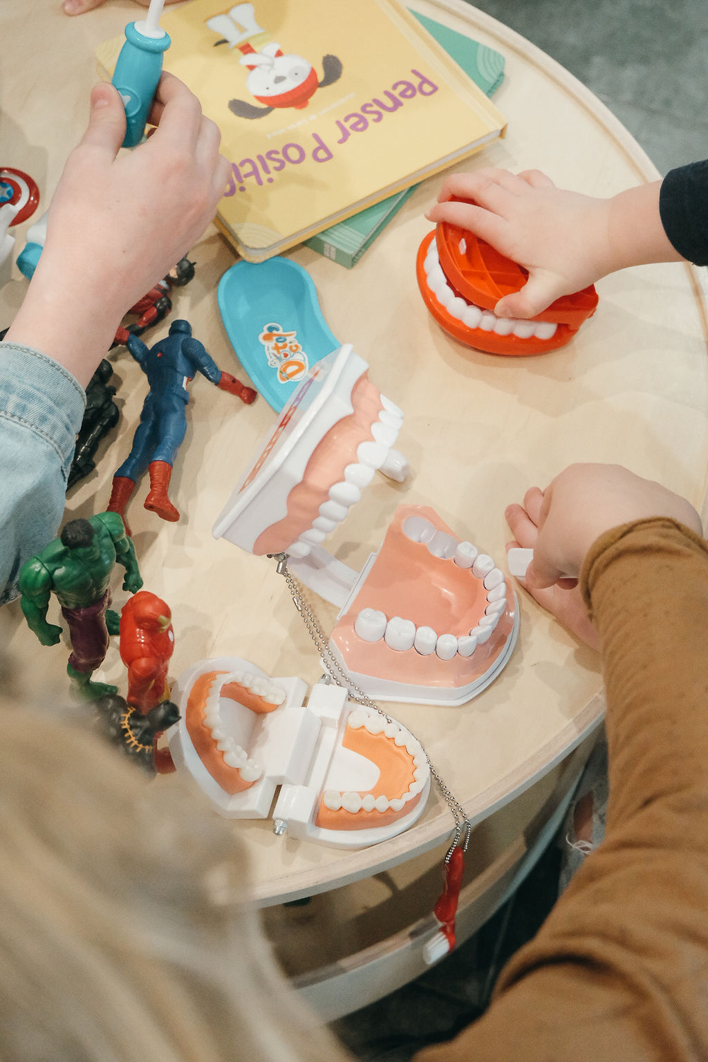 Jouet à disposition dans la salle d'attente pour les enfants.