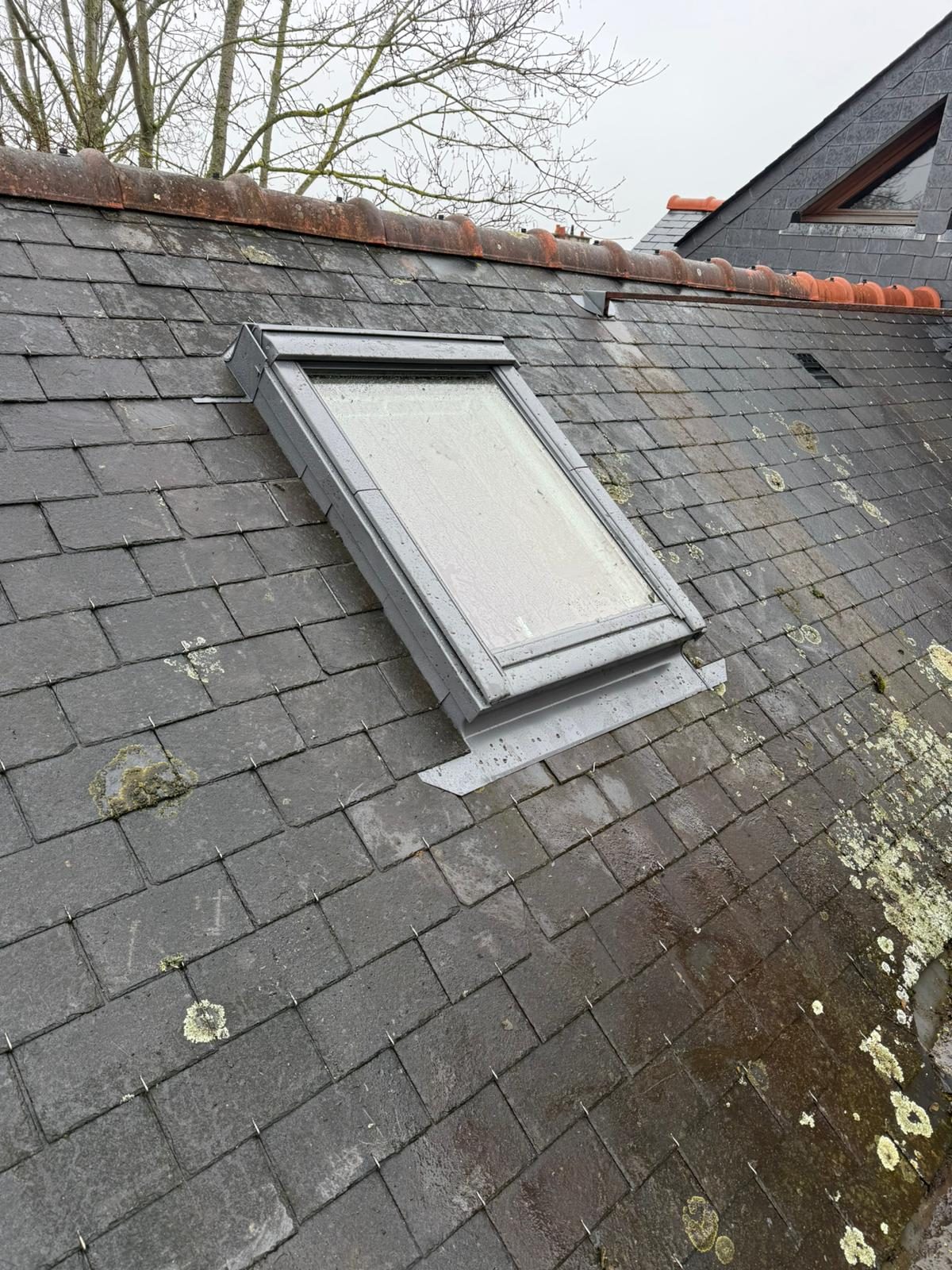 Remplacement d’une fenêtre de toit Velux à Rennes (35000)