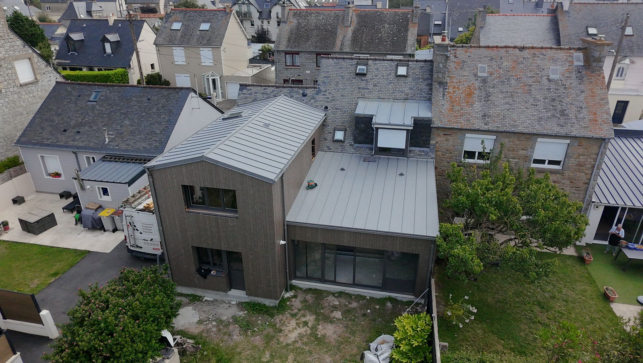 Agrandissement d’une maison en zinc à joint debout à Saint-Malo (35400)