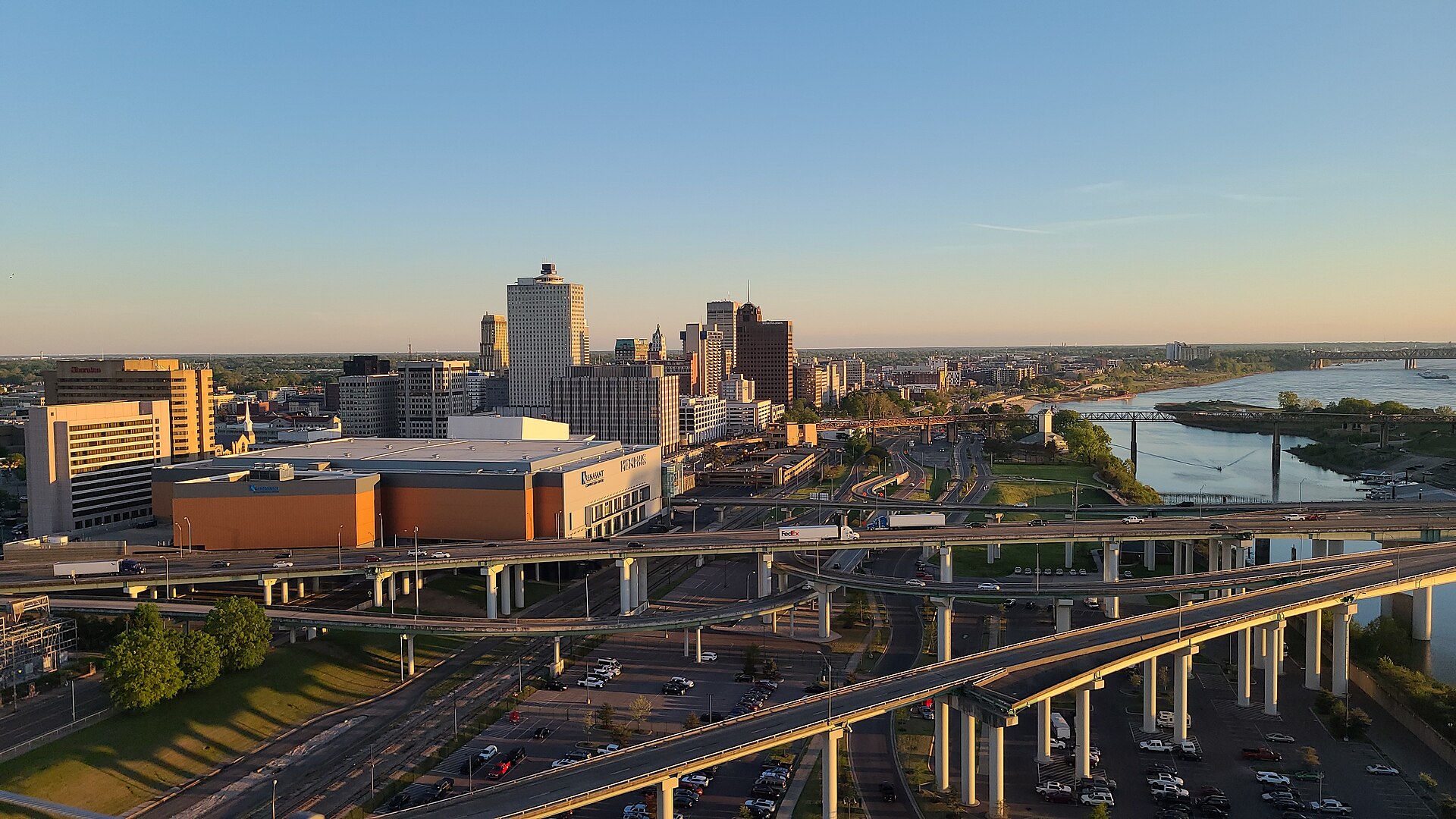 City view of Memphis, TN
