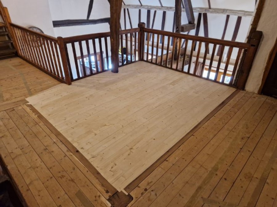 Pose de mezzanine à Fresnay le Comte