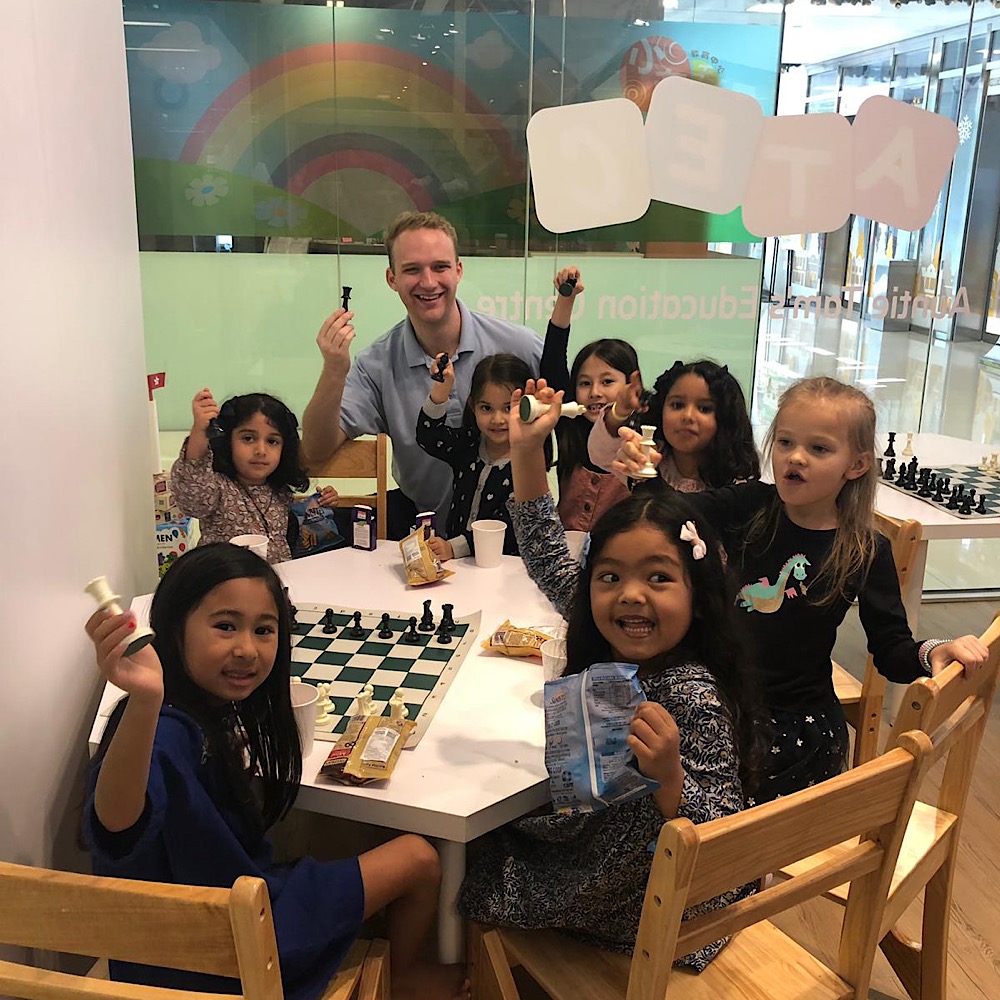 kids playing chess 