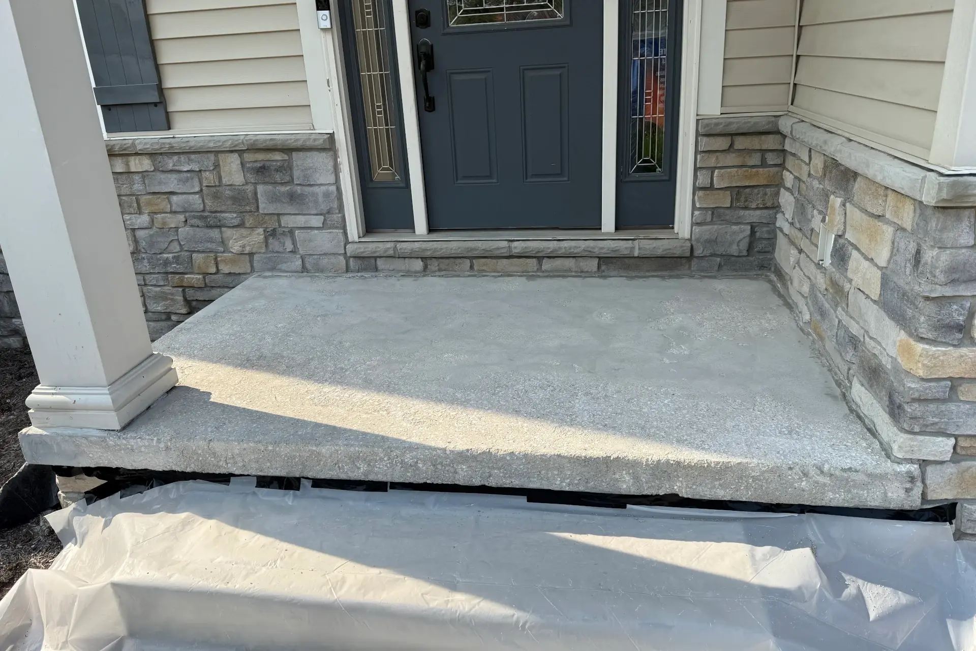 front concrete step before floor coating