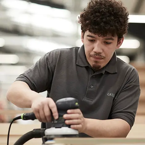 Bench Joiner at work
