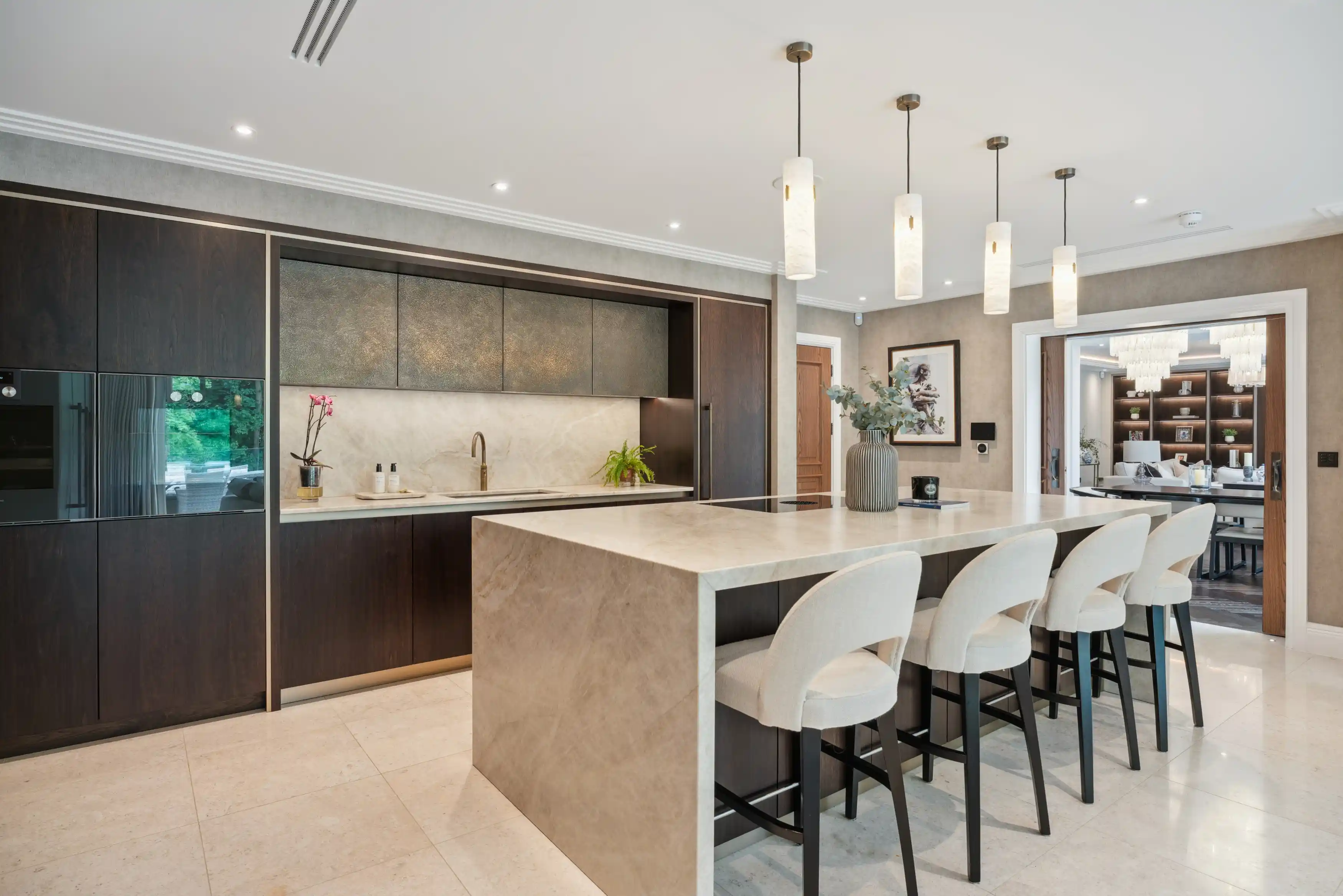 20 Hill Waye interior