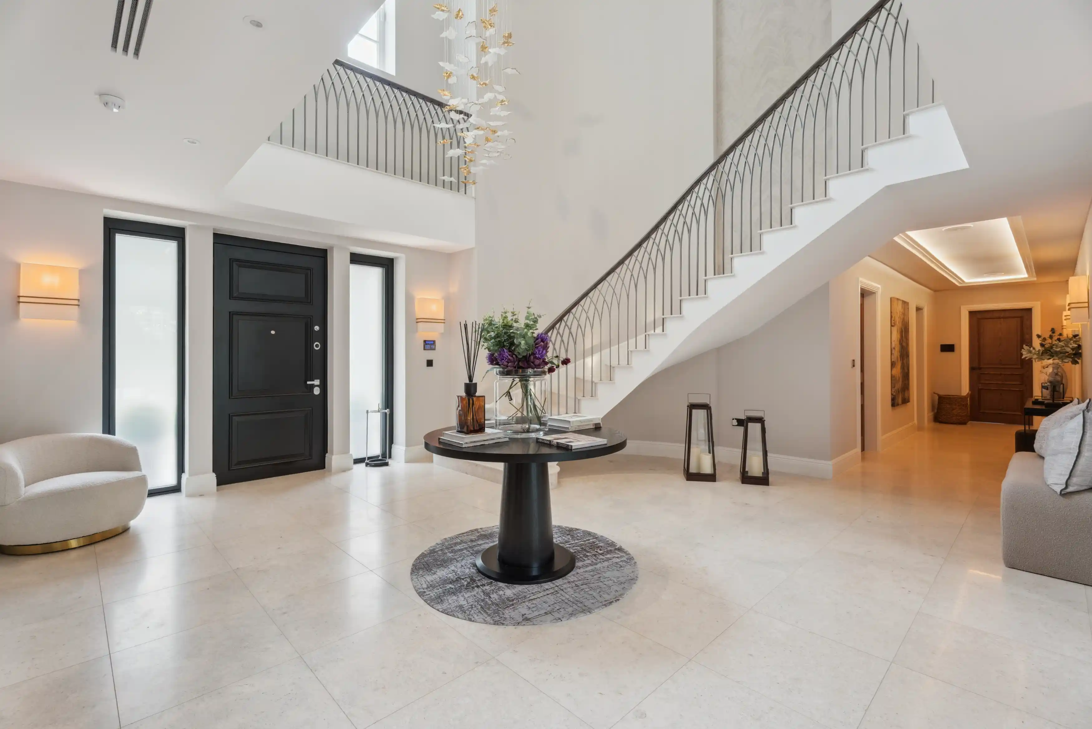 20 Hill Waye interior