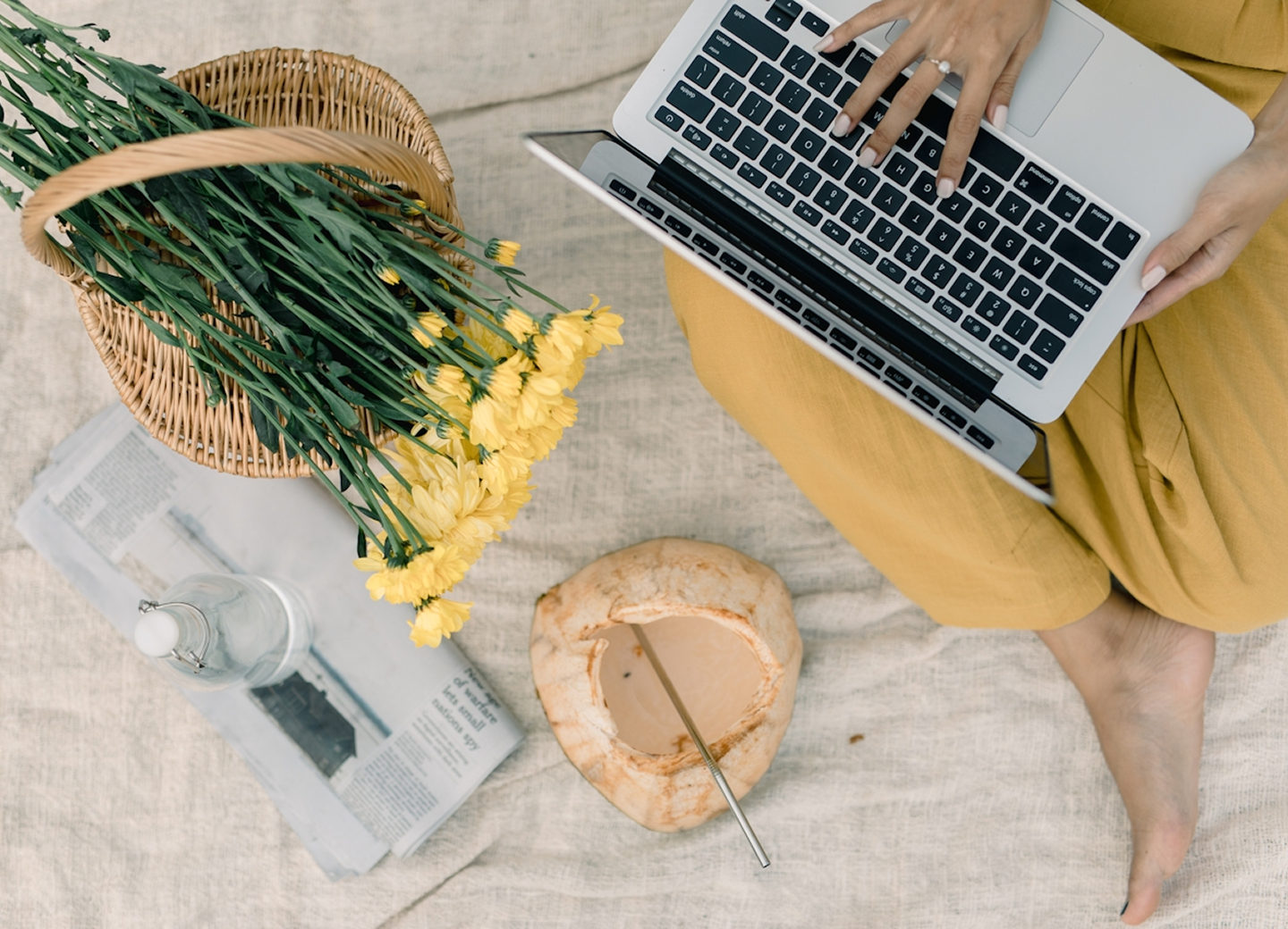 Discover April marketing ideas, key holiday campaigns, and SMS and email strategies for Easter, Earth Day, Tax Day, and National Pet Month.