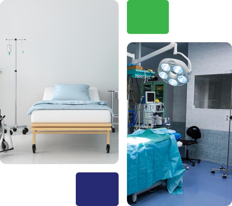 Cama de hospital con soporte de suero y, al lado, un quirófano con lámpara quirúrgica y mesa de operaciones preparada.
